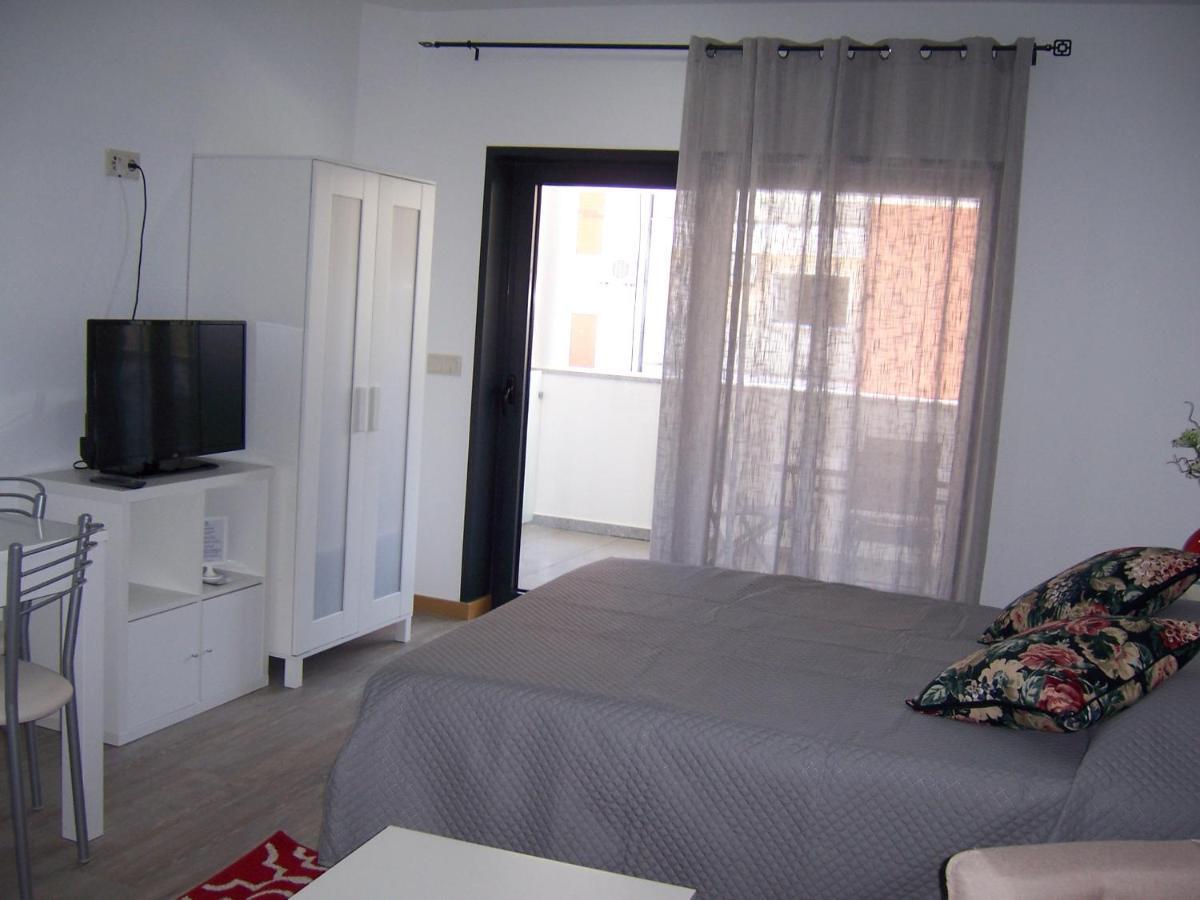 Nc Apartamentos Braganca Exterior photo