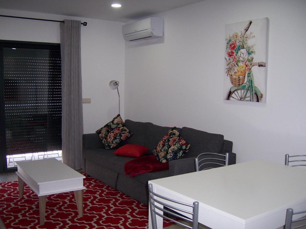 Nc Apartamentos Braganca Exterior photo